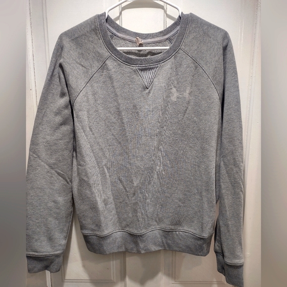 Women's Under armour sweatshirt size medium - Picture 2 of 3